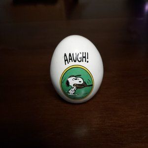 Snoopy AAUGH egg